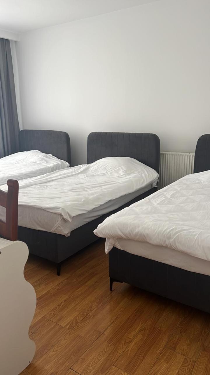 Pristina Kosovo Inn Kültér fotó